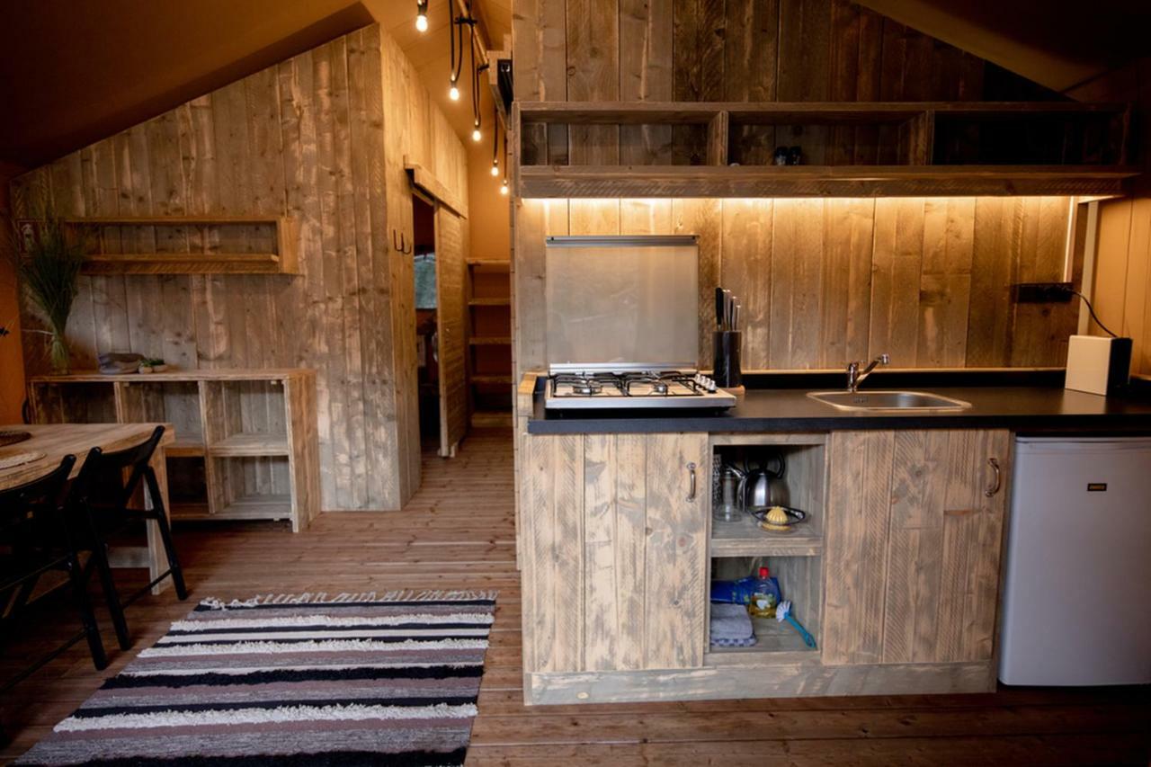 Lodge Bora